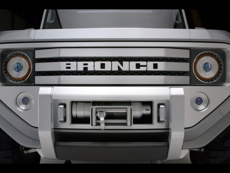  Ford Bronco Concept 2004 года  (фото 41 из 64)